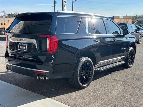 Used 2023 GMC Yukon Denali AWD/4WD image 26