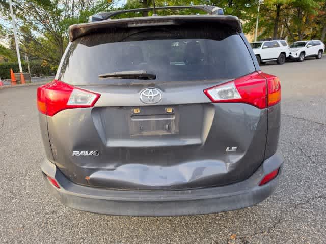 Used 2013 Toyota RAV4 LE FWD image 5