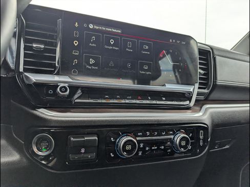 Used 2025 GMC Sierra 1500 SLT image 19