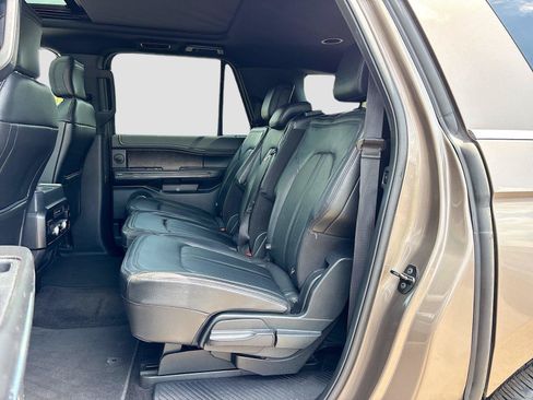 Used 2018 Ford Expedition Max Limited w/ Equipment Group 301A RWD image 25