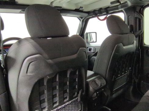 Certified 2022 Jeep Gladiator Rubicon image 18