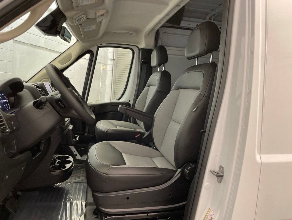 New 2026 RAM ProMaster 3500 w/ Safety Group FWD image 17