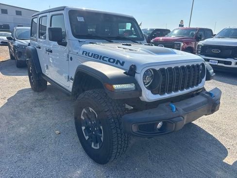 Used 2024 Jeep Wrangler Unlimited Rubicon 4xe AWD/4WD image 6