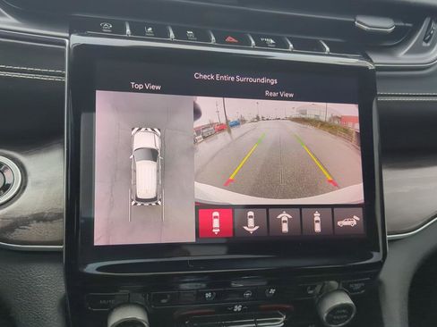 Used 2021 Jeep Grand Cherokee L Overland w/ Advanced Protech Group III image 22