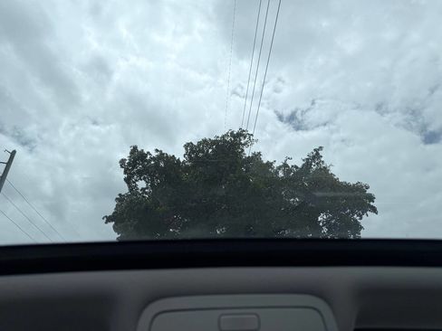 Used 2017 Volkswagen Passat 1.8T SE image 16