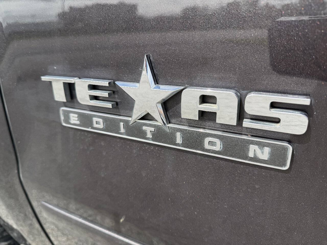 Used 2016 Chevrolet Silverado 1500 LT w/ Texas Edition AWD/4WD image 8