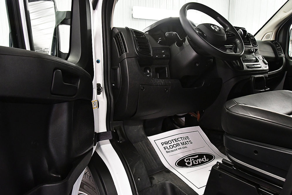 Used 2025 RAM ProMaster 3500 w/ Convenience Group FWD image 12
