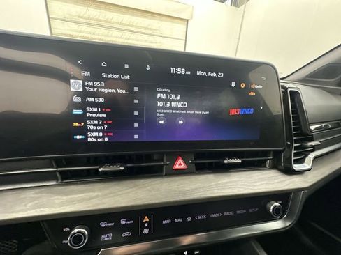 Certified 2023 Kia Sportage X-Line w/ X-Line Premium Package image 13