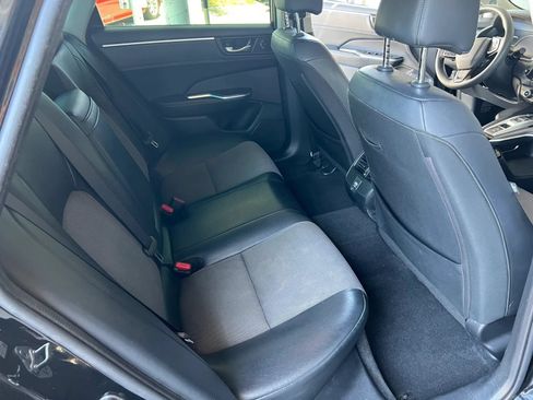 Used 2018 Honda Clarity Plug-In Hybrid image 15