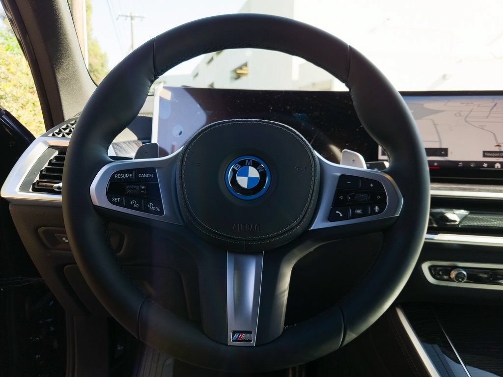 New 2026 BMW X5 xDrive50e w/ M Sport Package AWD/4WD image 11