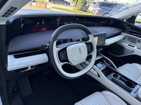 New 2026 Lincoln Nautilus Black Label image 14