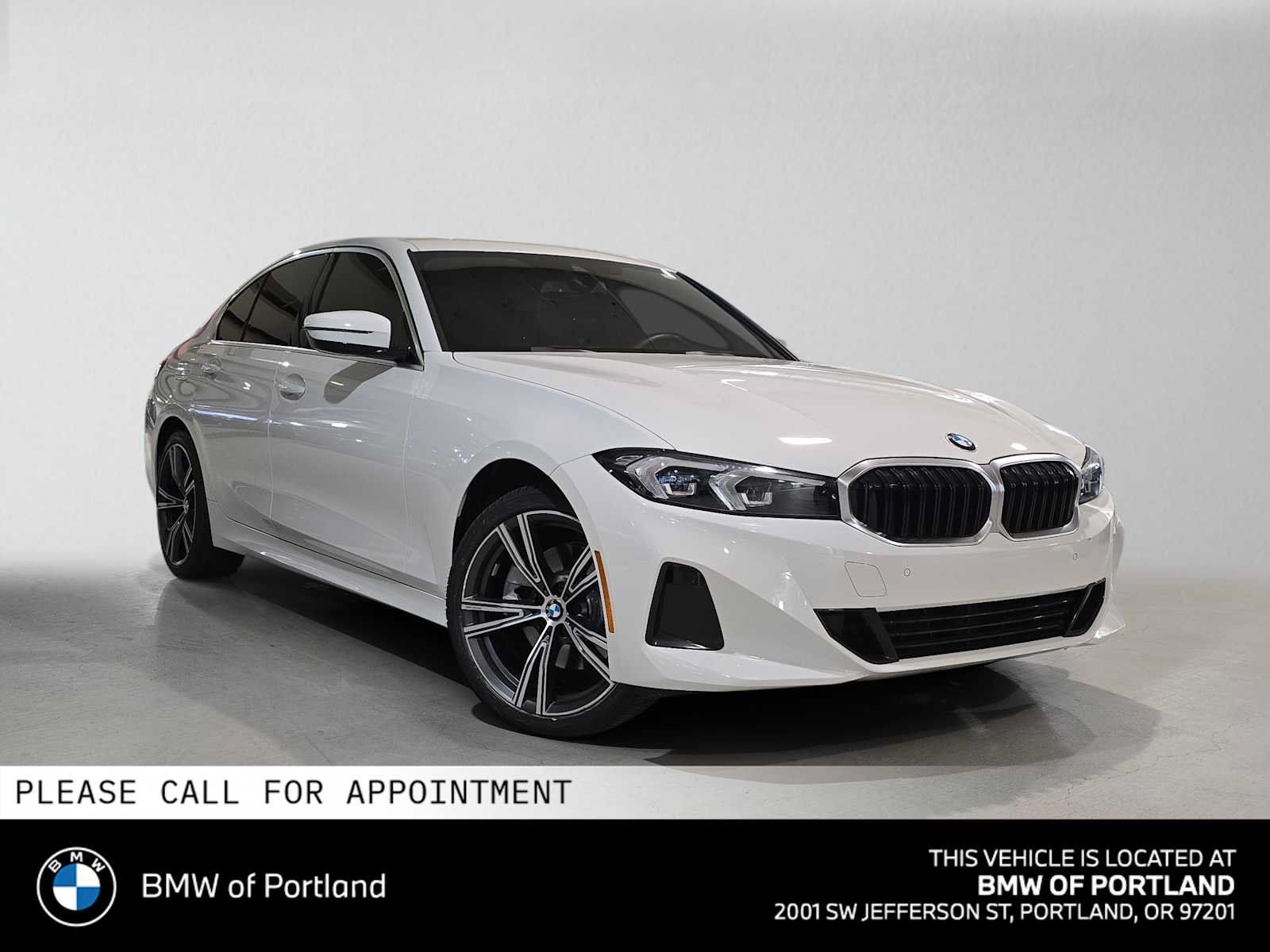 Used 2024 BMW 330i xDrive Sedan w/ Convenience Package AWD/4WD image 1