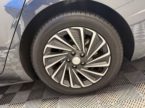 Used 2023 Hyundai Sonata Limited FWD image 44