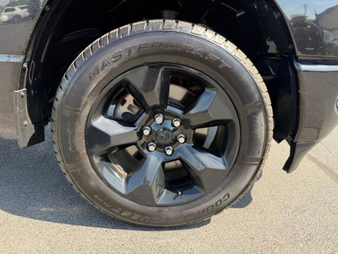Used 2019 RAM 1500 Big Horn AWD/4WD image 37