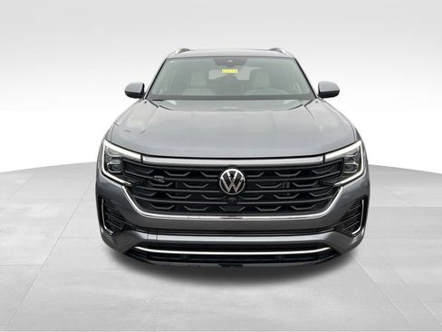 Used 2025 Volkswagen Atlas Cross Sport SEL Premium R-Line image 3