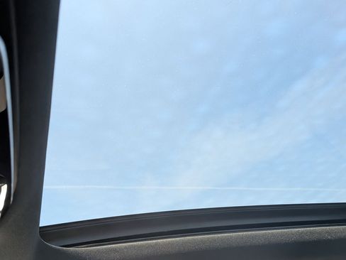 Certified 2026 Mercedes-Benz GLC 300 4MATIC image 24