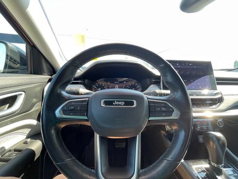 Used 2022 Jeep Compass Latitude w/ Convenience Group AWD/4WD image 13