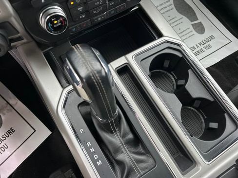 Used 2017 Ford F150 Lariat w/ Equipment Group 502A Luxury image 21