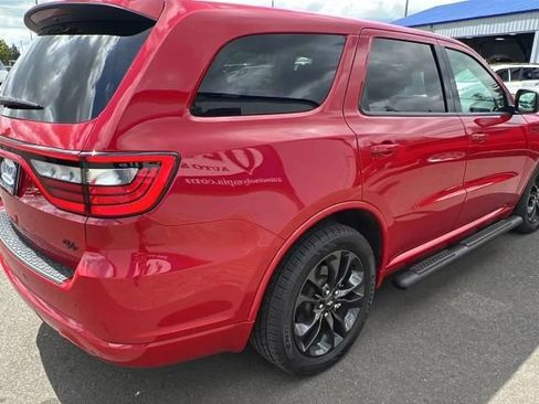 Used 2021 Dodge Durango R/T w/ Technology Group AWD/4WD image 9
