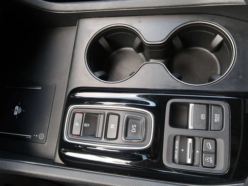 Used 2024 Honda Pilot EX-L image 32
