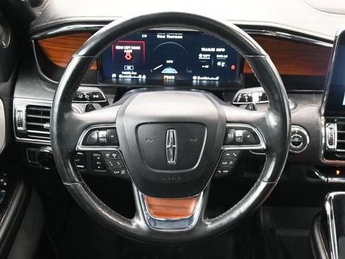 Used 2018 Lincoln Navigator Reserve w/ Technology Package AWD/4WD image 26