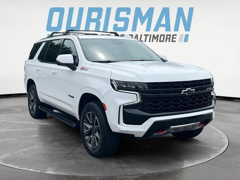 Used 2023 Chevrolet Tahoe Z71 w/ Luxury Package AWD/4WD image 1