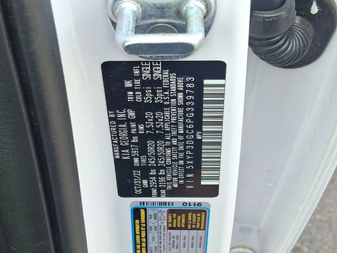 Used 2023 Kia Telluride EX X-Line image 31