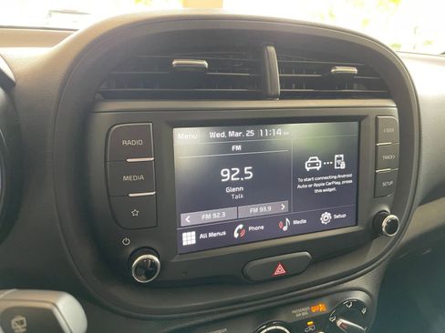 Used 2025 Kia Soul LX w/ LX Technology Package image 20