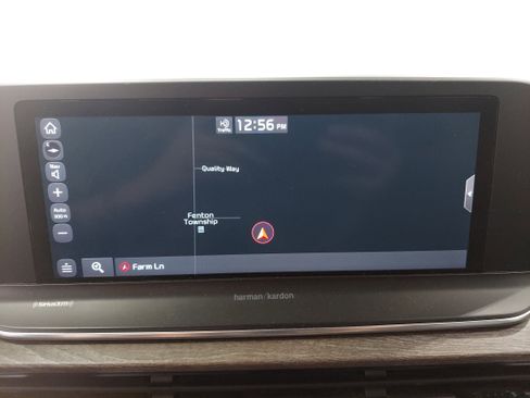 Used 2021 Kia Telluride SX image 11