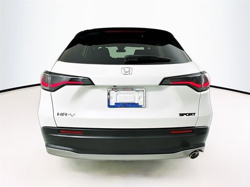 Certified 2023 Honda HR-V Sport image 6
