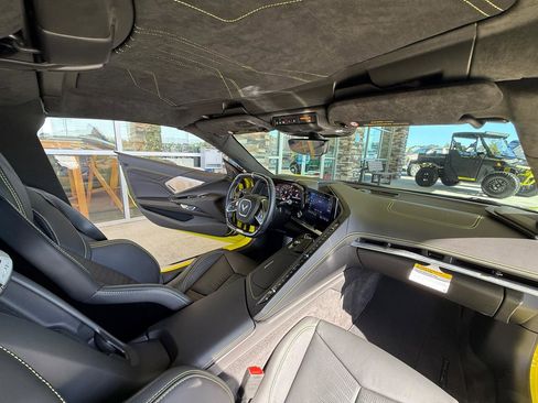 Used 2023 Chevrolet Corvette Z06 w/ Engine Appearance Package image 16