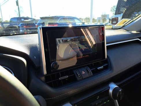 Certified 2025 Toyota RAV4 XLE Premium image 19