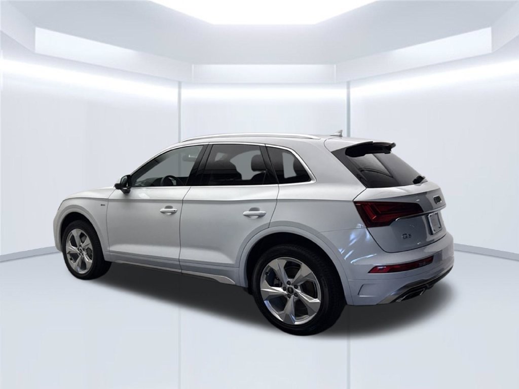 Certified 2023 Audi Q5 2.0T Premium Plus w/ Premium Plus Package AWD/4WD image 4