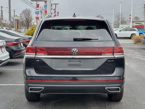 New 2026 Volkswagen Atlas SE image 4