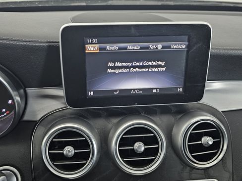 Used 2018 Mercedes-Benz C 300 4MATIC Cabriolet image 20