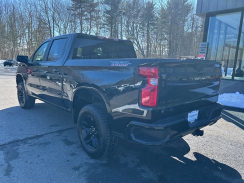 Used 2022 Chevrolet Silverado 1500 Custom Trail Boss w/ Midnight Edition image 8