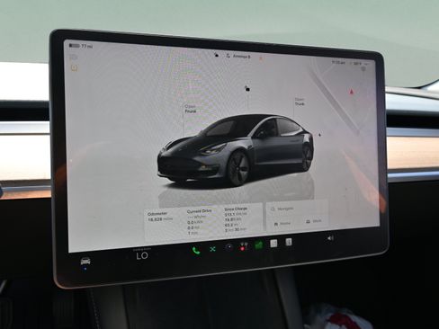Used 2023 Tesla Model 3 Standard Range RWD image 26