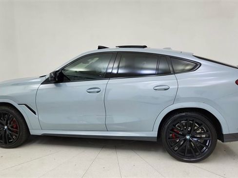Used 2025 BMW X6 M60i image 4