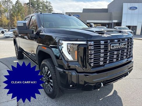 Used 2025 GMC Sierra 2500 Denali Ultimate w/ Max Trailering Package image 2