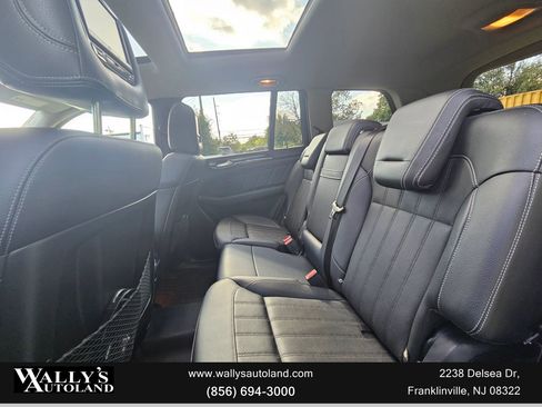 Used 2016 Mercedes-Benz GL 450 4MATIC image 17