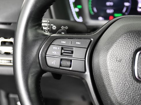 Used 2025 Honda Accord EX-L image 14