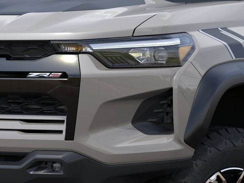 New 2026 Chevrolet Colorado ZR2 AWD/4WD image 10