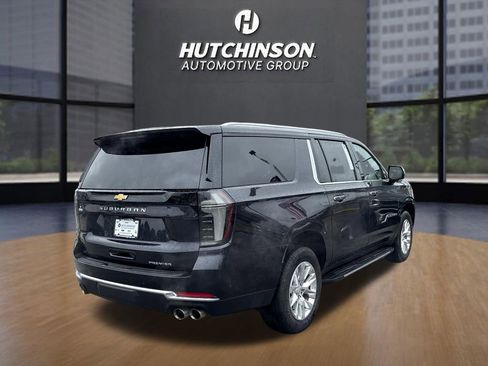 Certified 2025 Chevrolet Suburban Premier image 7