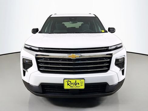 New 2026 Chevrolet Traverse LT w/ LPO, Floor Liner Package AWD/4WD image 2