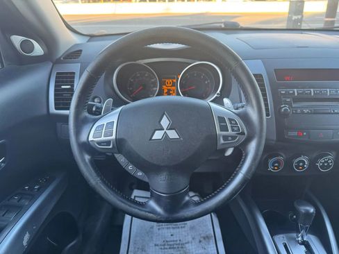 Used 2009 Mitsubishi Outlander SE image 26