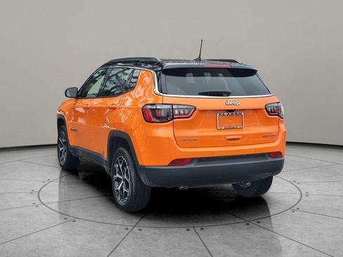 New 2026 Jeep Compass Limited image 10