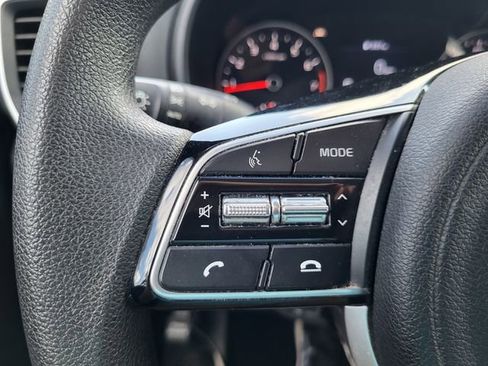 Used 2021 Kia Sportage LX FWD image 19