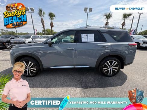 Used 2023 Nissan Pathfinder Platinum w/ Cargo Package AWD/4WD image 4