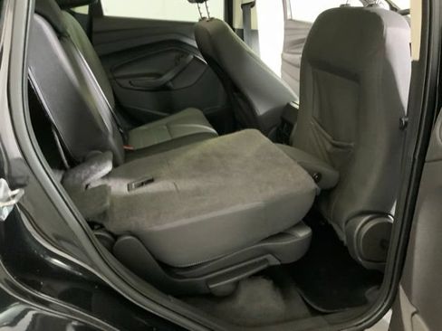Used 2015 Ford Escape SE w/ Equipment Group 201A FWD image 28