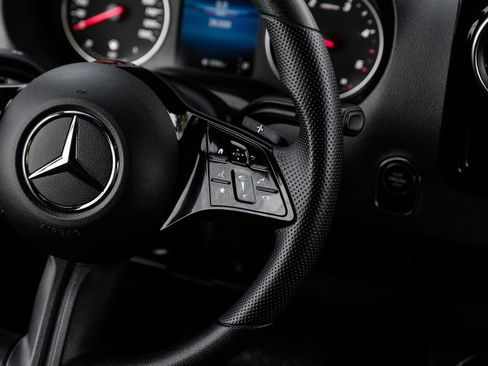 Used 2025 Mercedes-Benz Sprinter 2500 w/ Dashboard Charging Package image 14